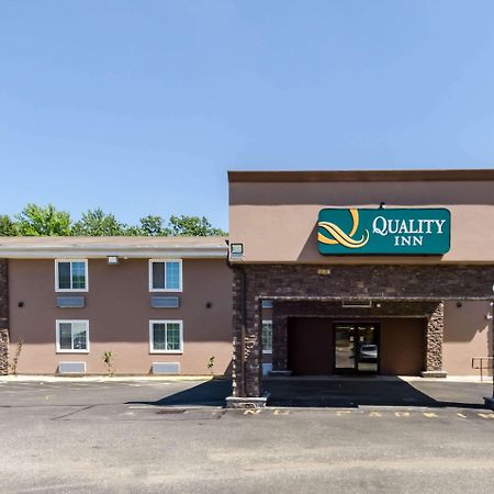 Quality Inn Chicopee-Springfield Exterior foto
